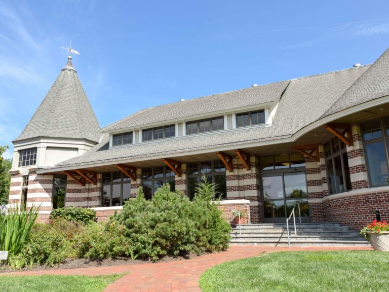 Cos Cob Library exterior